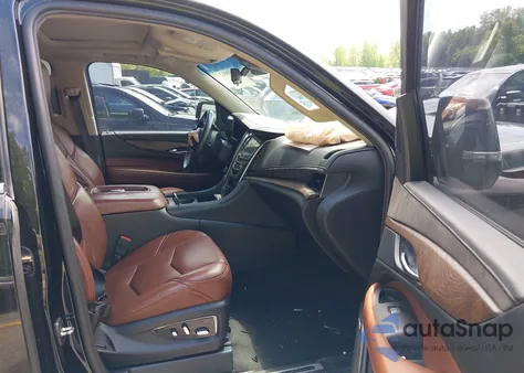 2018 Cadillac Escalade Esv Premium Luxury z USA, uszkodzony, nr VIN 1GYS4JKJ4JR233864